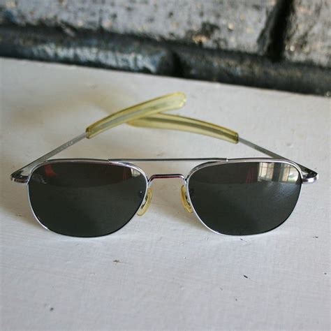 vintage military aviator sunglasses